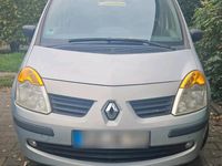 Gebraucht Renault Modus 88 PS (64 kW) 2006 Silber Van / Kleinbus
