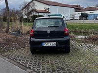 Gebraucht VW Fox 54 PS (39 kW) 2007 Schwarz Kleinwagen