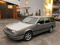 Second-hand Volvo 850 140 CP (102 kW) 1993 Argintiu Break