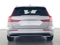 Gebraucht Volvo V60 Plus 197 PS (144 kW) 2025 Silber Kombi