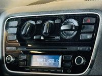 Gebraucht VW up! 75 PS (55 kW) 2015 Rot Kleinwagen