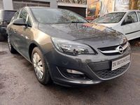 Gebraucht Opel Astra Selection 116 PS (85 kW) 2015 Grau Limousine