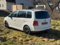 Gebraucht VW Touran 140 PS (102 kW) 2007 Weiß Van / Kleinbus