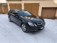 Gebraucht Mercedes E220 Avantgarde 170 PS (125 kW) 2011 Schwarz Kombi