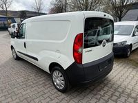 Gebraucht Opel Combo 105 PS (77 kW) 2014 Weiß Van / Kleinbus