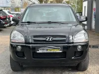 Gebraucht Hyundai Tucson 141 PS (103 kW) 2007 Schwarz SUV