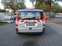 Gebraucht Mercedes Vito 116 PS (85 kW) 2009 Silber Van