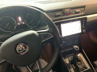 gebraucht Skoda Superb 2.0 TDI SCR 140kW DSG AMBITION COMBI ...