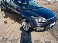 Gebraucht Ford Focus 125 PS (91 kW) 2009 Grau Kombi