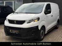 Używany Peugeot Expert 95 KM (69 kW) 2017 Biały Van