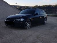 Gebraucht BMW 320 163 PS (119 kW) 2007 Schwarz Kombi