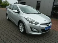 Second-hand Hyundai i30 Trend 99 CP (72 kW) 2015 Argintiu Break
