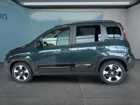Neu Fiat Panda Cross Cross 65 PS (47 kW) 2025 Grün Kleinwagen