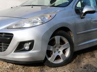 gebraucht Peugeot 207 Premium 5 Türer/Klimaaut/Bluetooth/LM Felge