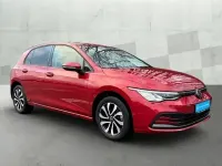 Gebraucht VW Golf VIII Active 150 PS (110 kW) 2022 Kings red metallic Limousine