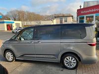 Gebraucht VW Multivan 150 PS (110 kW) 2024 Grau Van