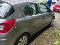Gebraucht Opel Corsa Edition 69 PS (50 kW) 2014 Silber Kleinwagen