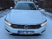 Gebraucht VW Passat Alltrack 190 PS (139 kW) 2017 Weiß Kombi