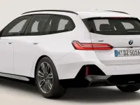 Neu BMW 540 Performance 303 PS (222 kW) 2025 Alpinweiss uni Kombi