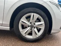 Gebraucht VW Golf VIII 110 PS (80 kW) 2023 Silber Kombi