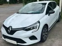 Gebraucht Renault Clio Equilibre 67 PS (49 kW) 2023 Arktisweiß Kleinwagen