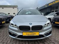 Gebraucht BMW 220 Luxury Line 190 PS (139 kW) 2016 Glaciersilber metallic Van / Kleinbus