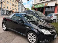 Gebraucht Opel Tigra 90 PS (66 kW) 2006 Schwarz Cabrio