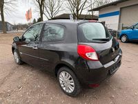 Gebraucht Renault Clio III Dynamique 75 PS (55 kW) 2011 Schwarz Kleinwagen