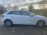 Gebraucht Audi A3 Ambiente 150 PS (110 kW) 2015 Weiß Limousine
