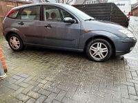 Second-hand Ford Focus 116 CP (85 kW) 2004 Gri Break