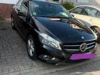 Gebraucht Mercedes A180 122 PS (89 kW) 2014 Schwarz Kleinwagen