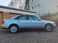 Gebraucht Audi A4 125 PS (91 kW) 1997 Silber Limousine