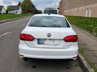 Usado VW Jetta 105 HP (77 kW) 2012 Branco Sedan