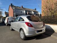 Gebraucht Opel Corsa 90 PS (66 kW) 2007 Silber Kleinwagen