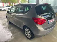 Używany Opel Meriva 95 KM (69 kW) 2012 Brązowy Minivan