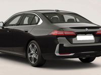 Gebraucht BMW 520 Sport Line 197 PS (144 kW) 2024 Schwarz Limousine