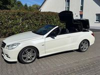 Gebraucht Mercedes E350 AMG 231 PS (169 kW) 2011 Weiß Cabrio
