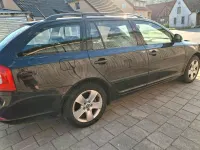 Gebraucht Skoda Octavia 105 PS (77 kW) 2012 Schwarz Limousine