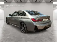Gebraucht BMW 330 M Sport 184 PS (135 kW) 2023 Grau Limousine