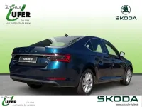 Gebraucht Skoda Superb Style 218 PS (160 kW) 2020 Modra lava/lava blau Limousine