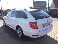 Gebraucht Skoda Superb Ambition 140 PS (102 kW) 2010 Weiß Kombi