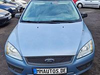 Gebraucht Ford Focus 116 PS (85 kW) 2006 Blau Kombi