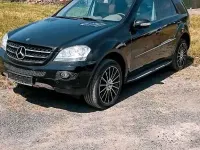 Gebraucht Mercedes ML420 306 PS (225 kW) 2007 Schwarz SUV