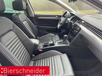 gebraucht VW Passat Alltrack 2.0 TDI DSG 4Mo. LED NAVI LEDER HUD HK-SOUND ACC BLINDSPOT KAMERA PDC SHZ