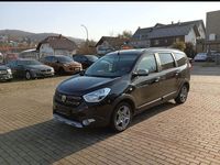 Gebraucht Dacia Lodgy Stepway 116 PS (85 kW) 2022 Schwarz Van / Kleinbus
