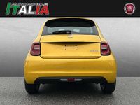 Neu Fiat 500 65 PS (47 kW) 2026 Gelb Limousine