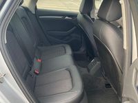 Second-hand Audi A3 Ambiente 179 CP (131 kW) 2013 Argintiu Berlinǎ