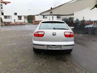 Gebraucht Seat Leon 105 PS (77 kW) 2000 Silber Kleinwagen