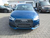 Gebraucht Audi A1 Sportback Basis 95 PS (69 kW) 2017 Blau Kleinwagen