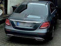Gebraucht Mercedes E220 194 PS (142 kW) 2016 Limousine
